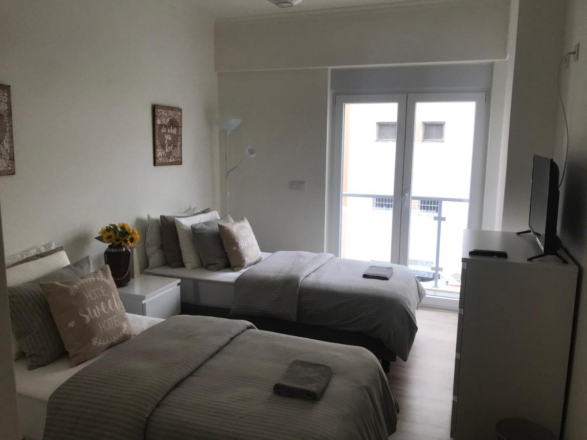 Modern Twin Room With A Balcony Montijo Exteriör bild