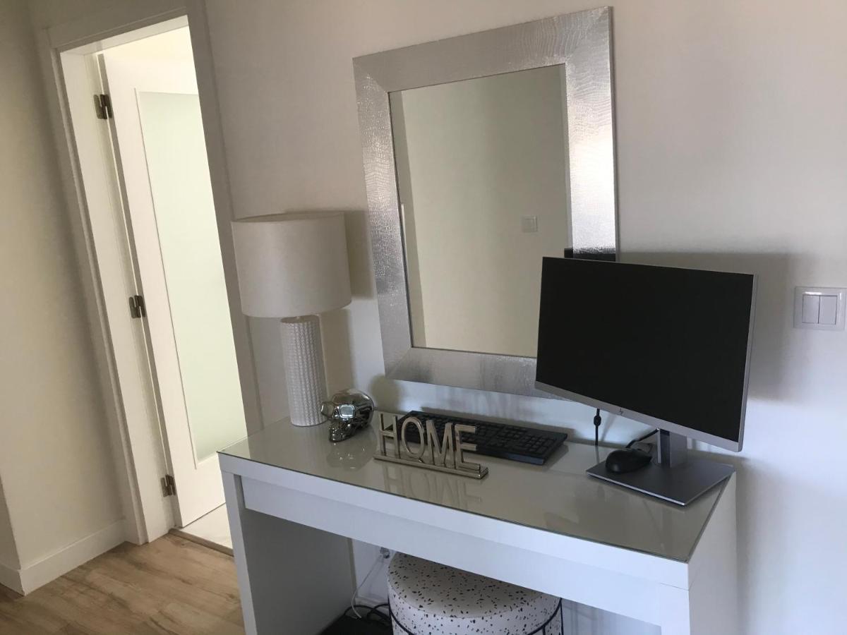 Modern Twin Room With A Balcony Montijo Exteriör bild