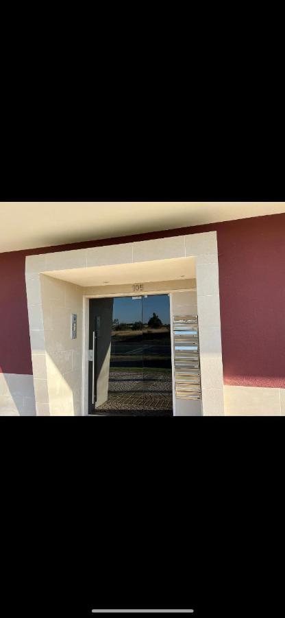 Modern Twin Room With A Balcony Montijo Exteriör bild