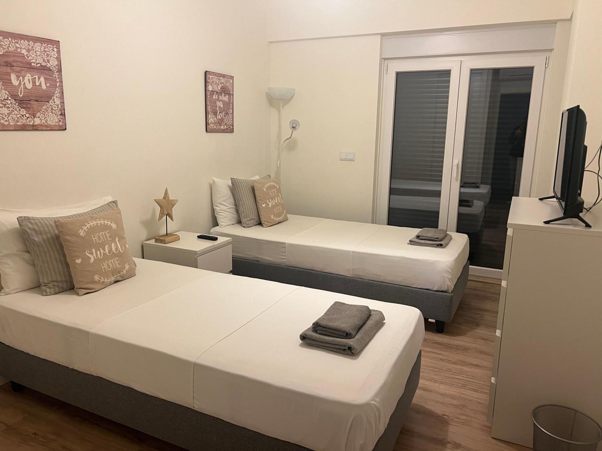 Modern Twin Room With A Balcony Montijo Exteriör bild